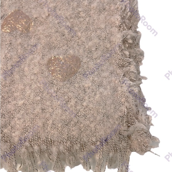 Fringed Scarf With Heart Translucent Images Powder Pink Chenille Feel NWOT! - Picture 3 of 5